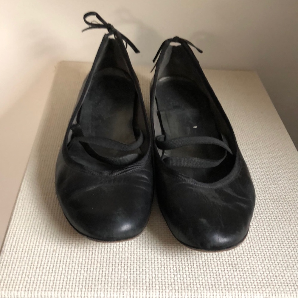 Stuart Weitzman leather ballet flats